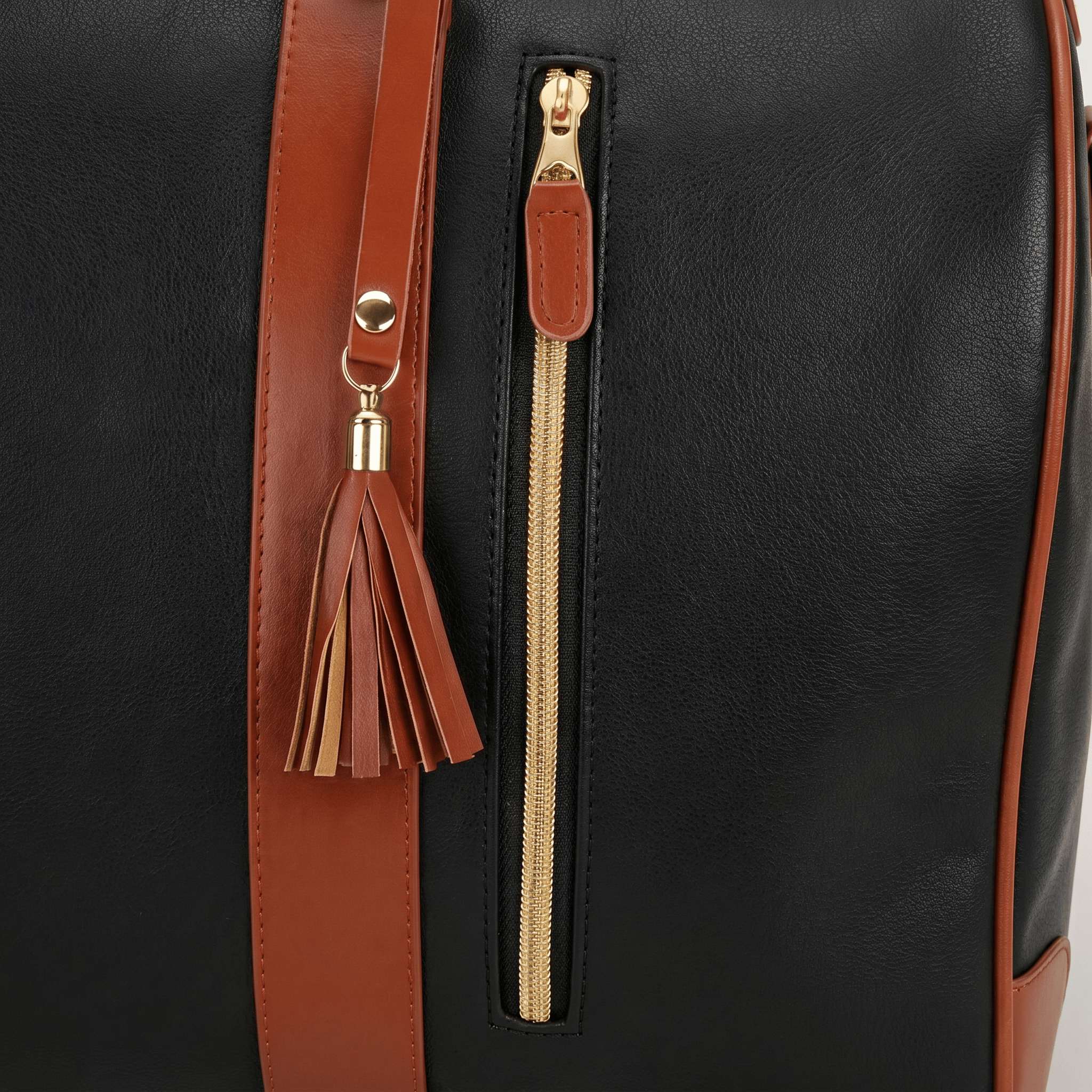 Luxxe Travel Bag - 2-in-1 Garment & Duffle